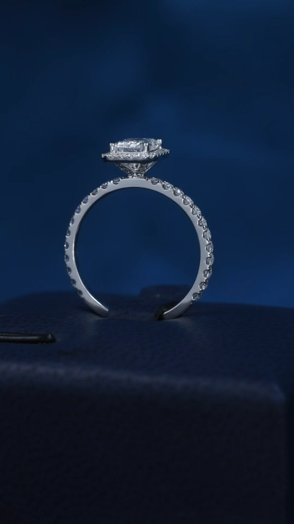 Custom 9K 10K 14K 18K Solid Gold Yellow S925 Silver 1CT 1.5CT 2CT D VVS Emerald cut Moissanite Lab Grown Diamond Engagement Halo Ring FOR WOMEN