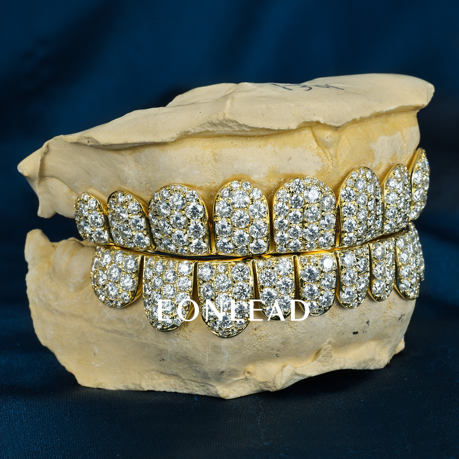 Custom Top & Bottom 10  S925 Silver Yellow Gold Plated VVS Moissanite Diamond Perm cut Honeycomb Setting Teeth Grillz