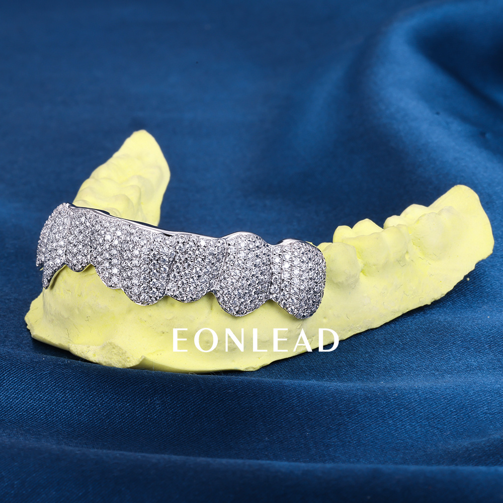 Custom Top 6  S925 Silver White Gold Plated VVS Moissanite Diamond Iced out Regular Cut Teeth Grillz