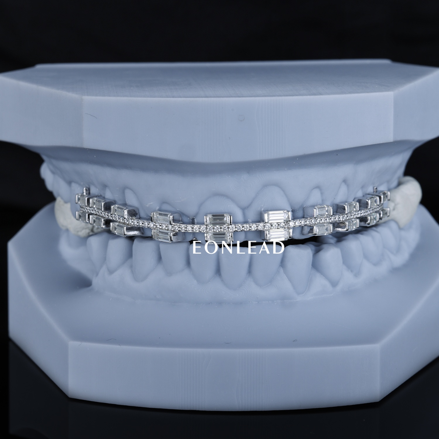 Custom Braces Style Grillz Full Paved Baguette VVS Moissanite Silver Iced Out Dental Teeth Grills Hip Hop Rapper Accessory