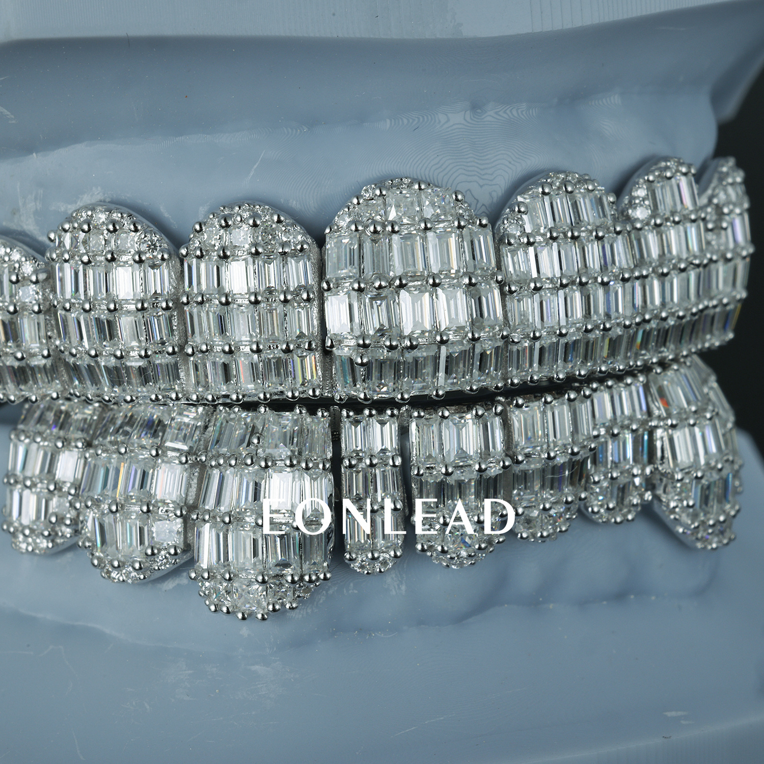 Custom Men Women TOP BOTTOM Baguette Cut Moissanite Lab Diamond Grillz S925 Silver 9K 10K 14K 18K Solid Gold Grillz for Teeth