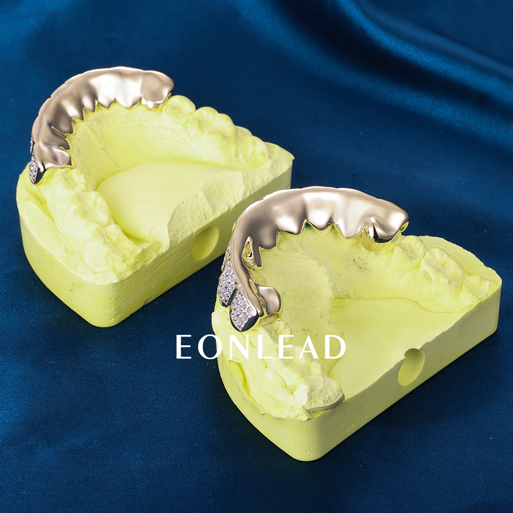 Custom S925 Silver Yellow Gold Plated Top & Bottom 8 VVS Princess cut Moissanite Diamond Invisible Setting Teeth Grillz