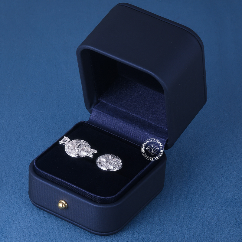 Custom 10K 14K 18K Solid Gold S925 Silver Iced Out Hiphop Horse Eye Cut D VVS Moissanite Women Men Earrings