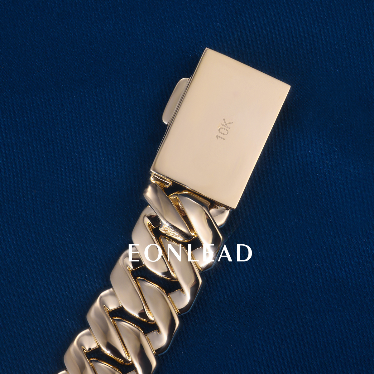 Custom 8mm 8inches S925 Silver Yellow Gold Plated D VVS Moissanite Diamond Cuban Chain Bracelet