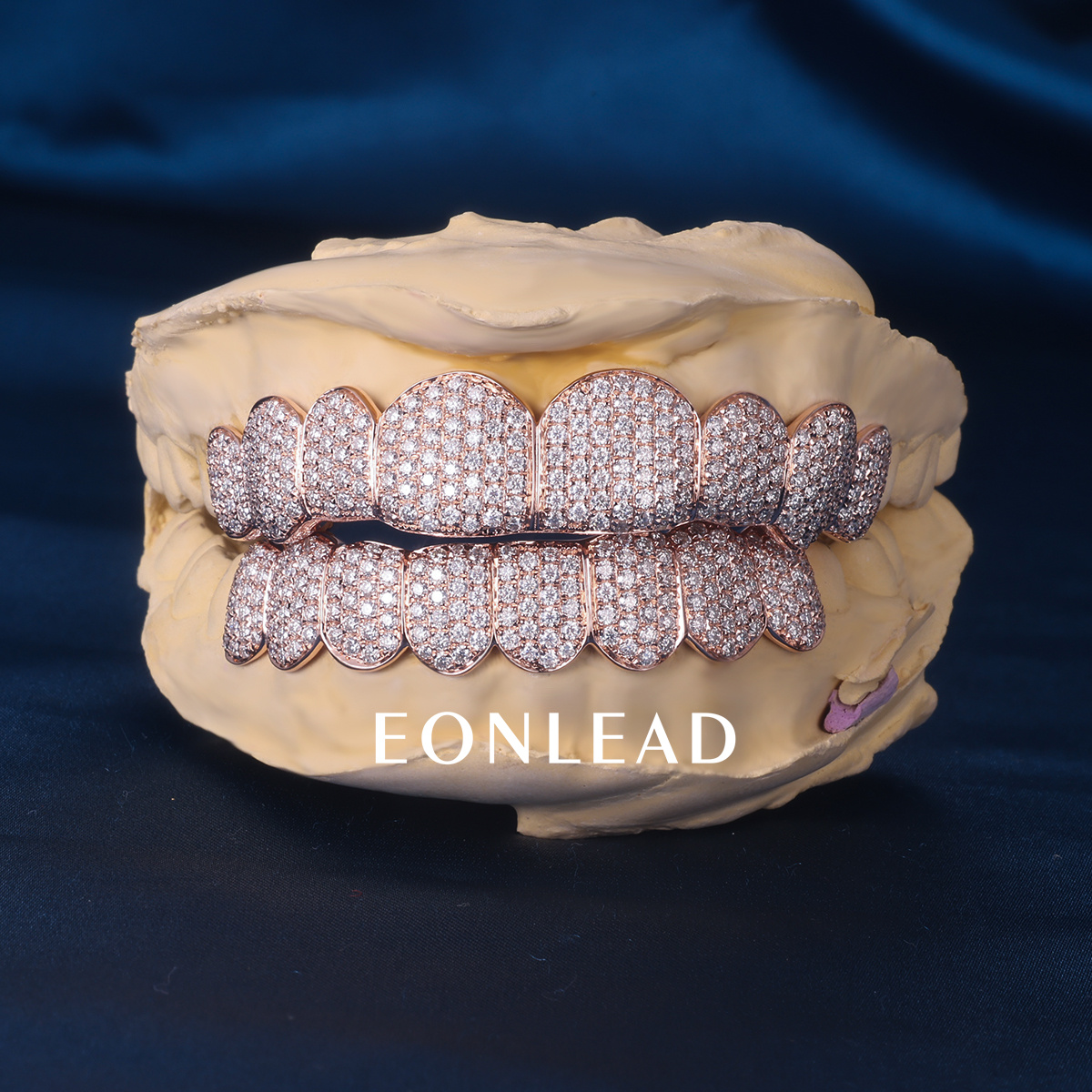 Custom Top & Bottom 8  S925 Silver Rose Gold Plated VVS Moissanite Diamond Regular Cut Teeth Grillz