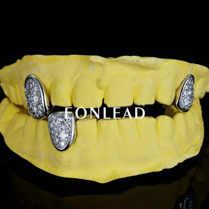 Custom 925 Silver 3 Teeth Galaxy Set Grillz Fully Paved Moissanite Lab Diamond Micro Pave Single Tooth Grills Minimalist Hip Hop Custom Dental Jewelry Rapper