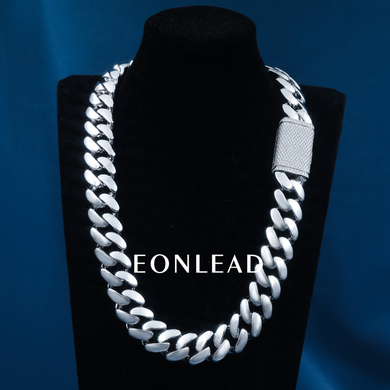 Custom 24mm 6-26inches S925 Silver White Gold Plated D VVS Moissanite Diamond Lock Cuban Chain Bracelet Necklace