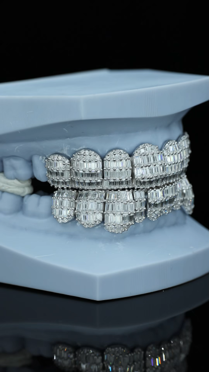 Custom Men Women TOP BOTTOM Baguette Cut Moissanite Lab Diamond Grillz S925 Silver 9K 10K 14K 18K Solid Gold Grillz for Teeth