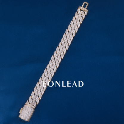 Custom 8mm 8inches S925 Silver Yellow Gold Plated D VVS Moissanite Diamond Cuban Chain Bracelet