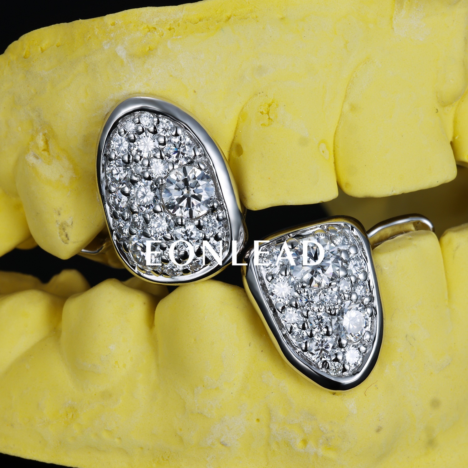 Custom 925 Silver 3 Teeth Galaxy Set Grillz Fully Paved Moissanite Lab Diamond Micro Pave Single Tooth Grills Minimalist Hip Hop Custom Dental Jewelry Rapper