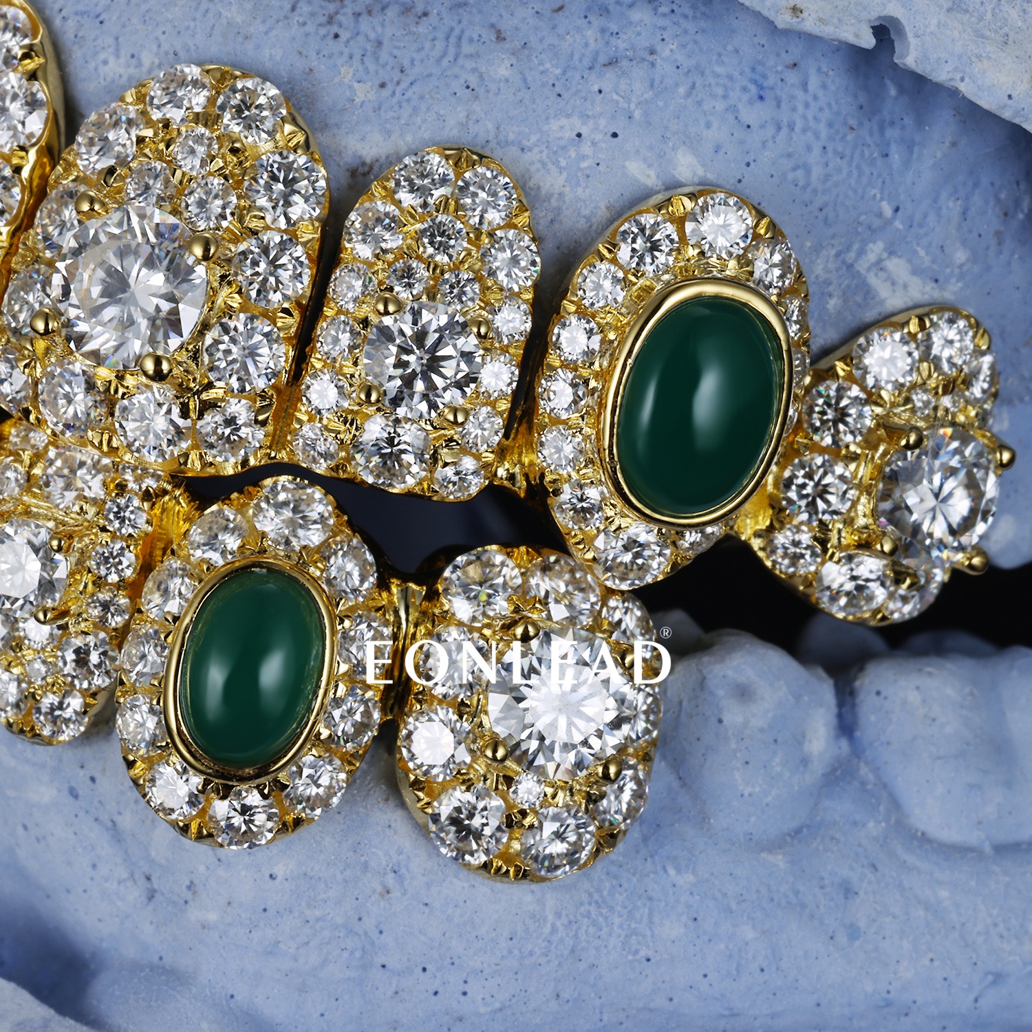Custom Gold Plated Full Top & Bottom Grillz Oval Jade Inlay Fully Iced Round Moissanite Lab Diamond Micro Pave Teeth Grills Vintage Hip Hop Custom Rapper Jewelry