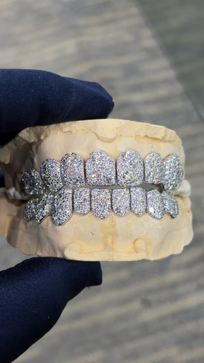 Custom Top Bottom 6 8 10 S925 Silver Honeycomb Mosaic Setting VVS Moissanite Lab Diamond Regular Cut White Gold Grillz for Teeth