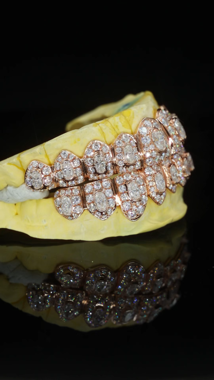 Custom Iced Out Oval Diamond Rose Gold Honeymoon Setting Grillz Hip Hop Teeth Grillz 10 Top And Bottom Set For Men Women