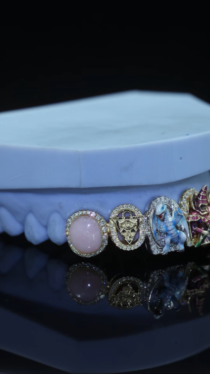 Custom Iced Out Yu-Gi-Oh Grillz Blue Eyes White Dragon & Dark Magician Diamond Teeth Grillz Pink Opal All Seeing Eye Gold Hip Hop Top Grillz For Men Women Halloween Jewelry