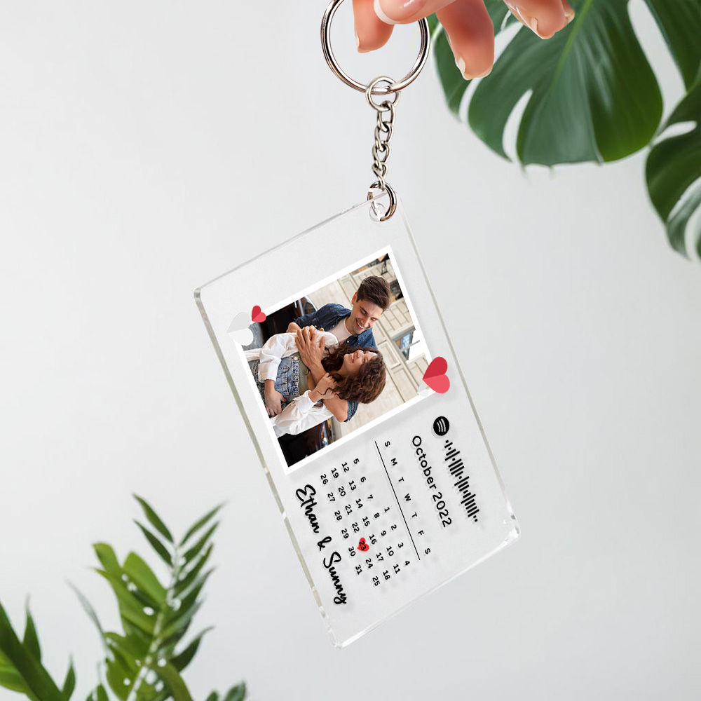 Portachiavi Con Calendario Fotografico Personalizzato In Acrilico Con Canzone Spotify, Regalo Di Anniversario Per Coppie