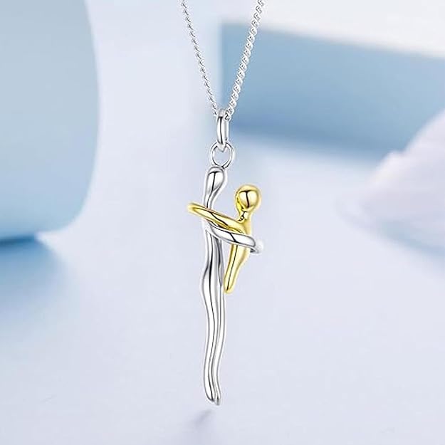 Mother Daughter Hug Necklace for Women Mom Hugging Pendant Necklaces Meaningful Mothers Day Jewelry Gifts for Him Her - 