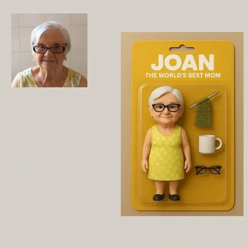 Custom 3D Effect Action Figure Pack Packaging Toy Box Style Art Gift Personalized Acrylic Keychain Gift for Family