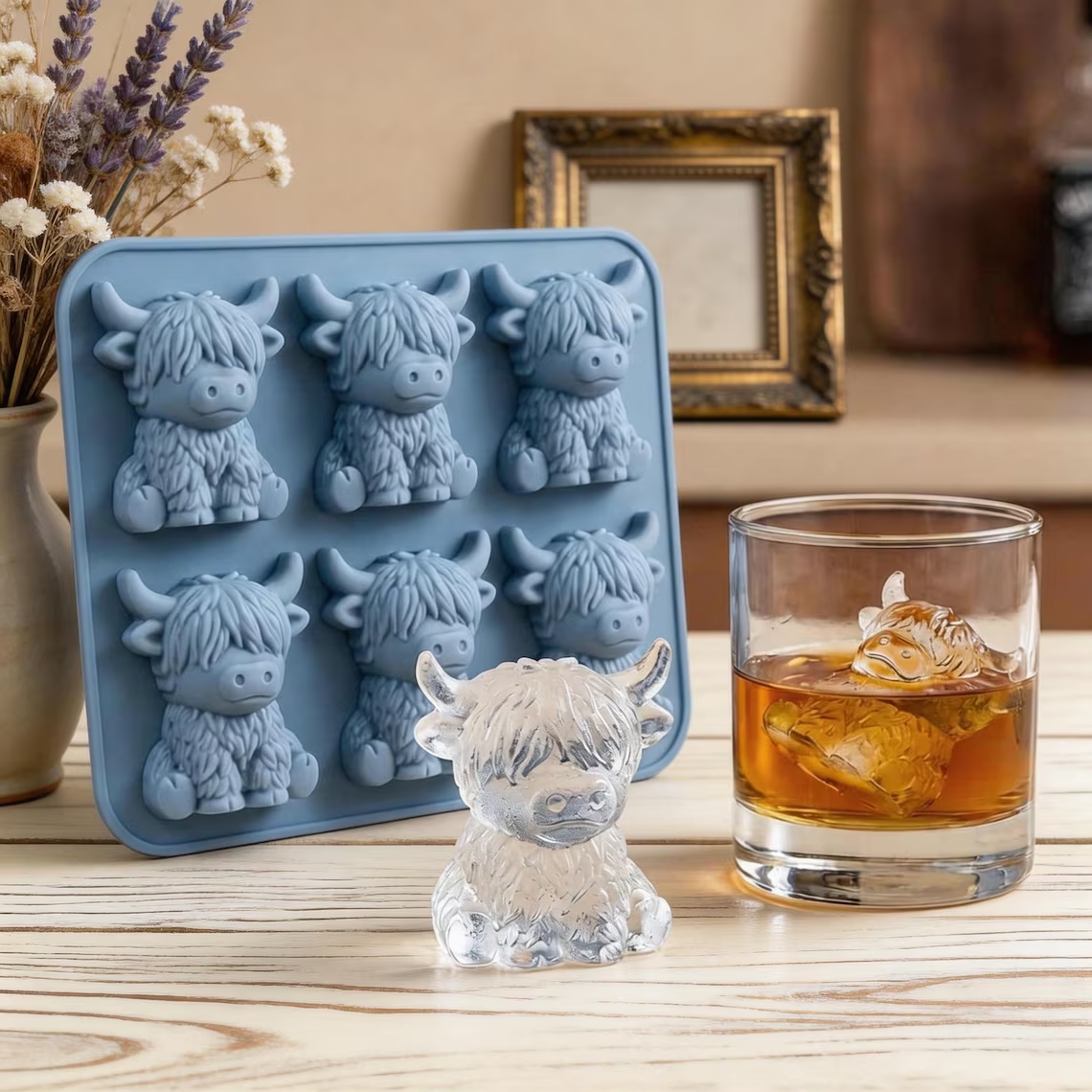 Adorabile Stampo Per Cubetti Di Ghiaccio In Silicone A Forma Di Mucca Delle Highlands - Mini Stampo Per Cubetti Di Ghiaccio A Forma Di Mucca Delle Highlands Per Whisky, Cocktail E Bevande. Regalo Perfetto Per Gli Amanti Delle Mucche.