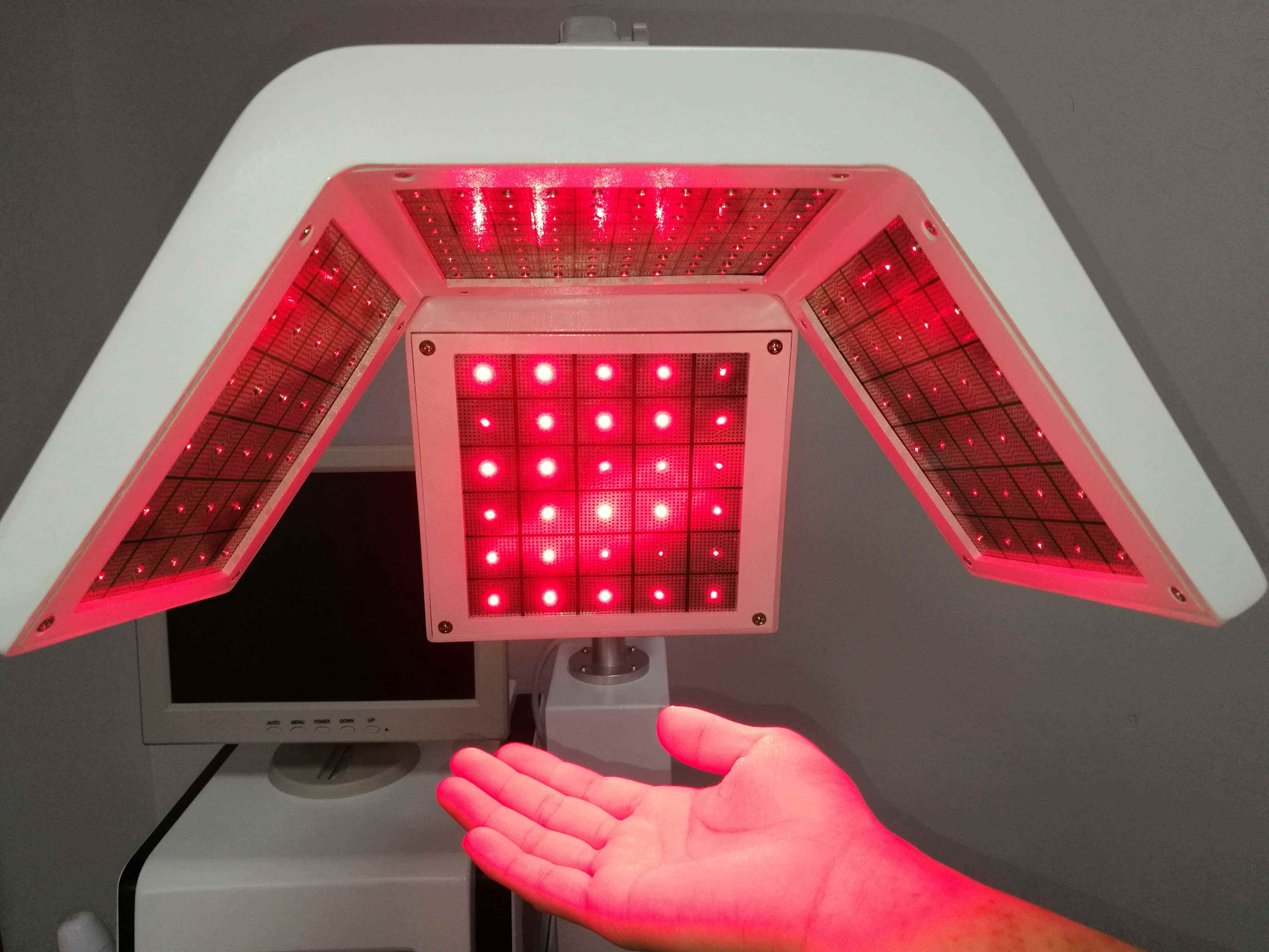 Portable Diode Laser Hair Regrowth Therapy Red Light 650nm Hair Loss Treatment