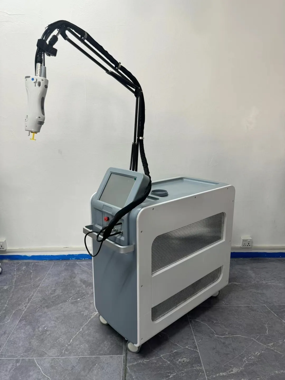 Cheapest Alexandrite Hair Removal Machine Long Pulse Laser for Hair Removal Hemangioma Blood Veins Vascular Skin Rejuvenation