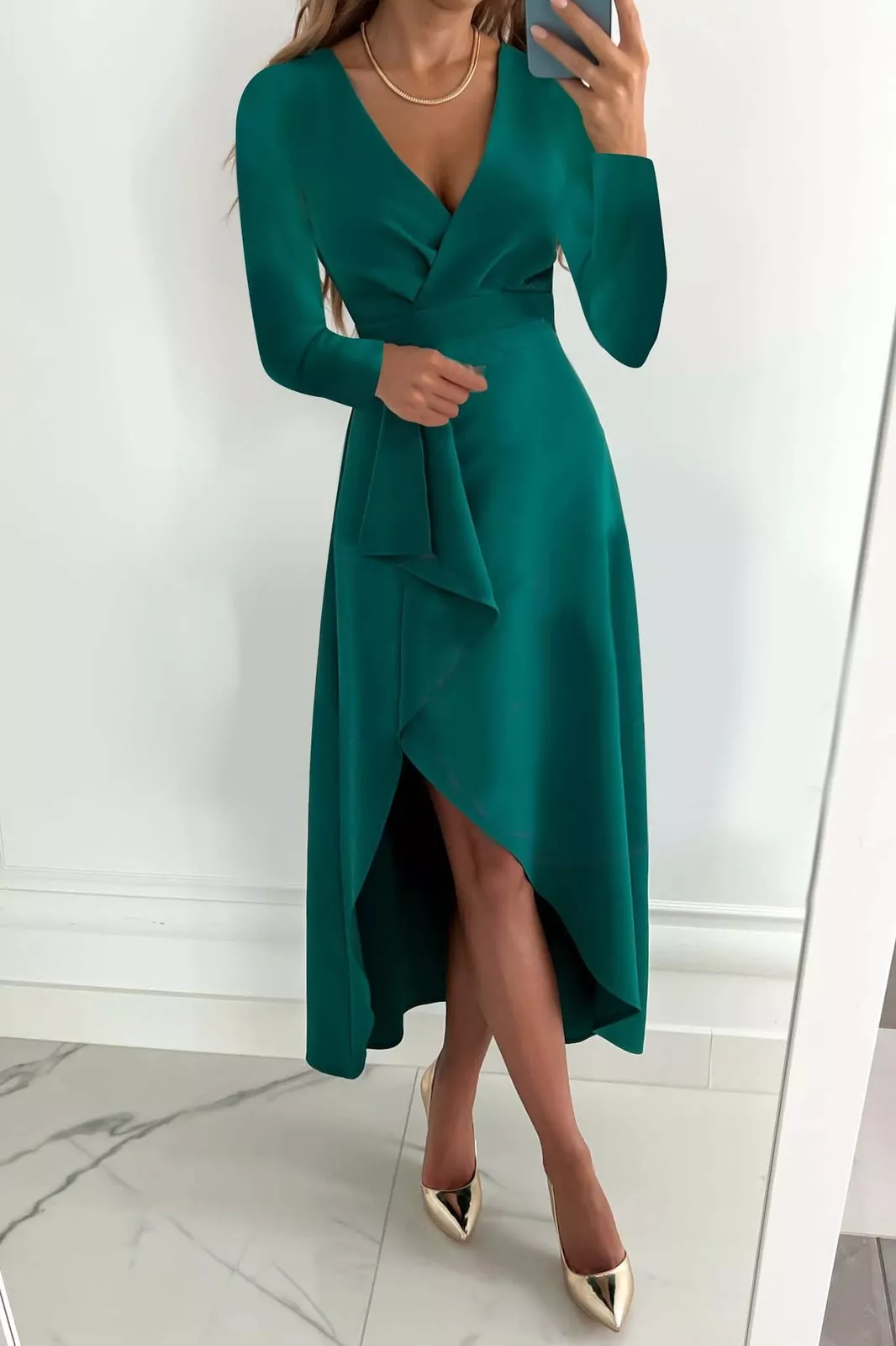 Chic Liliel Long Sleeve Midi Dress