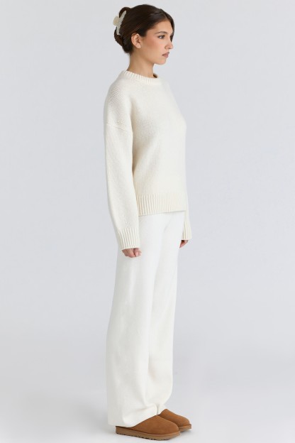 Creamy Oversized Crewneck Knit Sweater