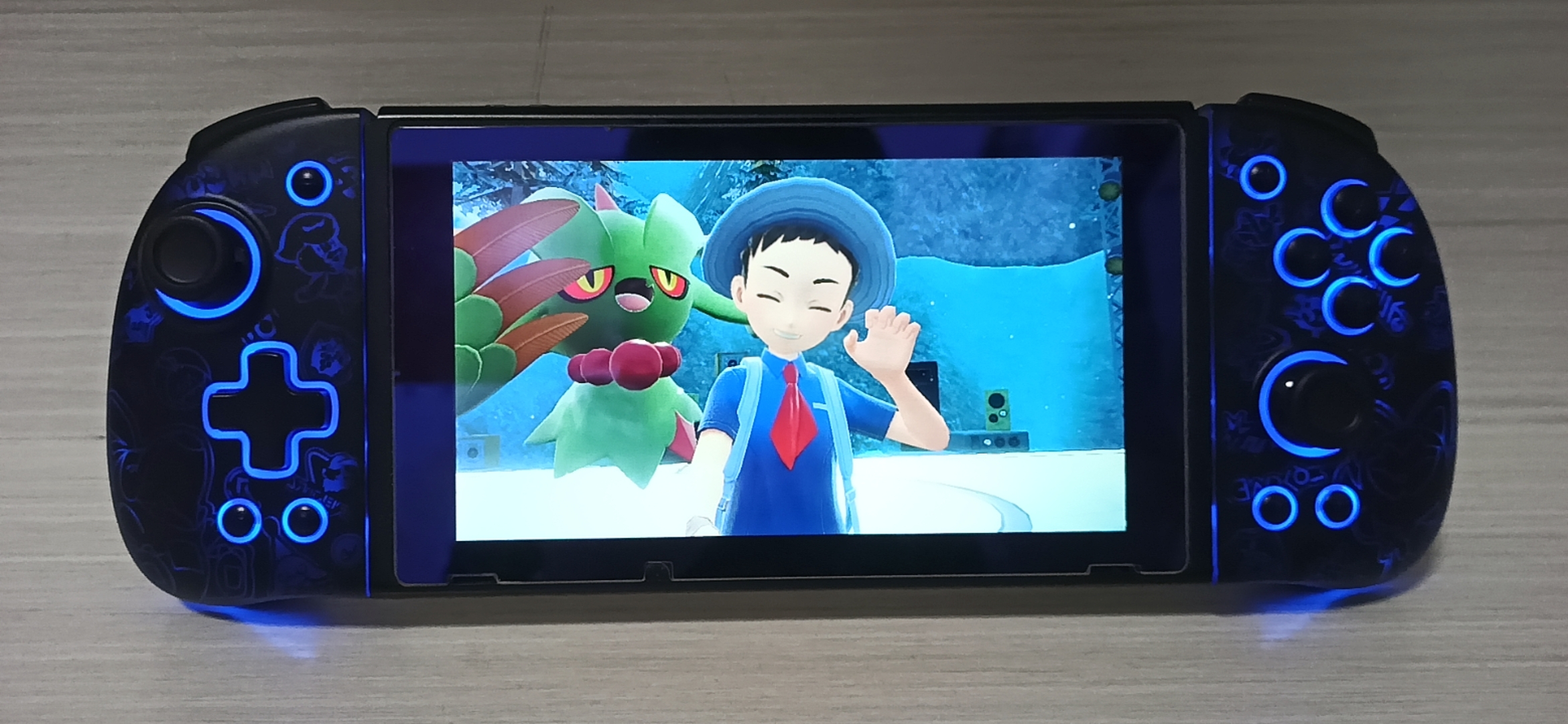 Literally one of the most powerful Pokémon in SV VGC! ...and also cute!