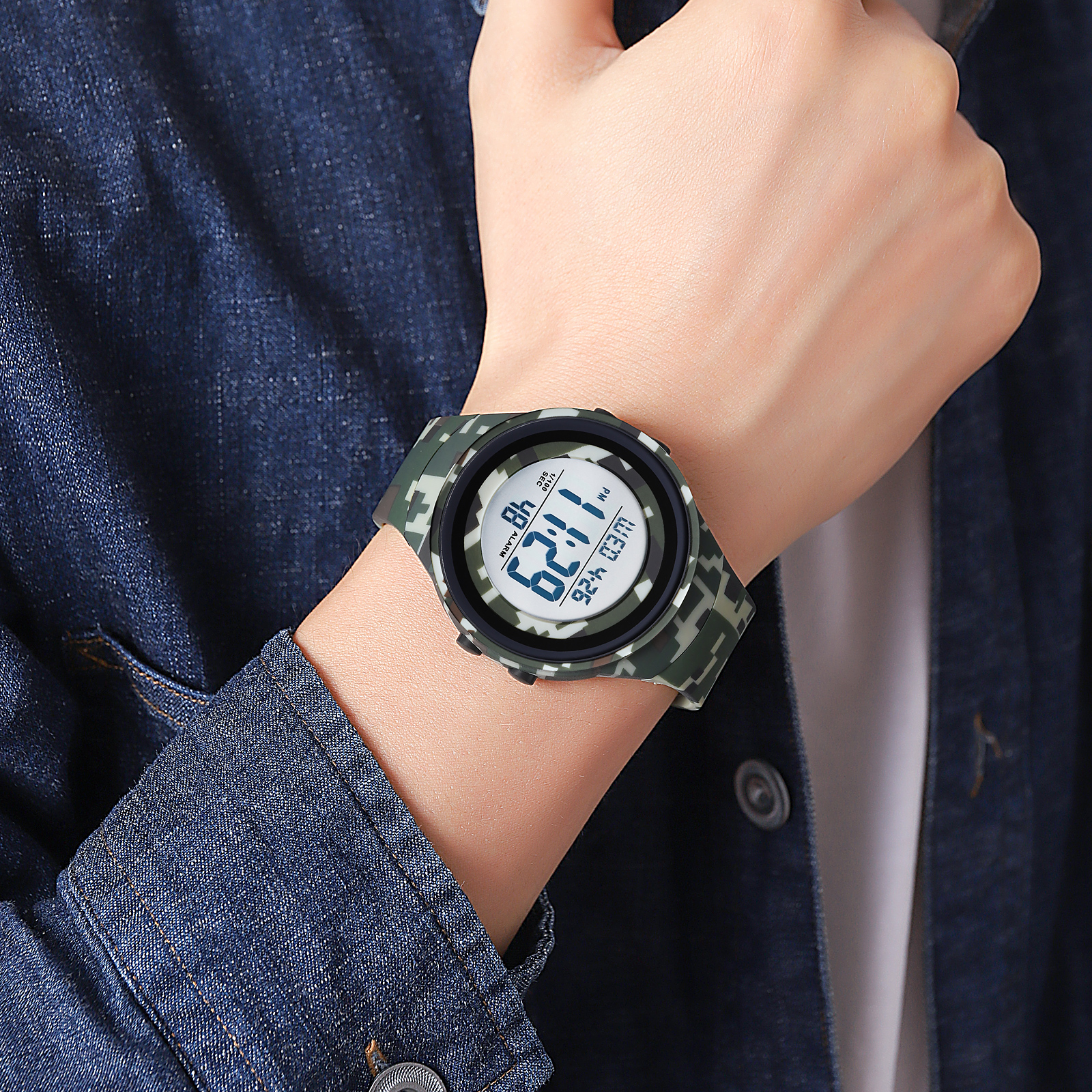 SKMEI 2093 DIGITAL SPORT WATCH