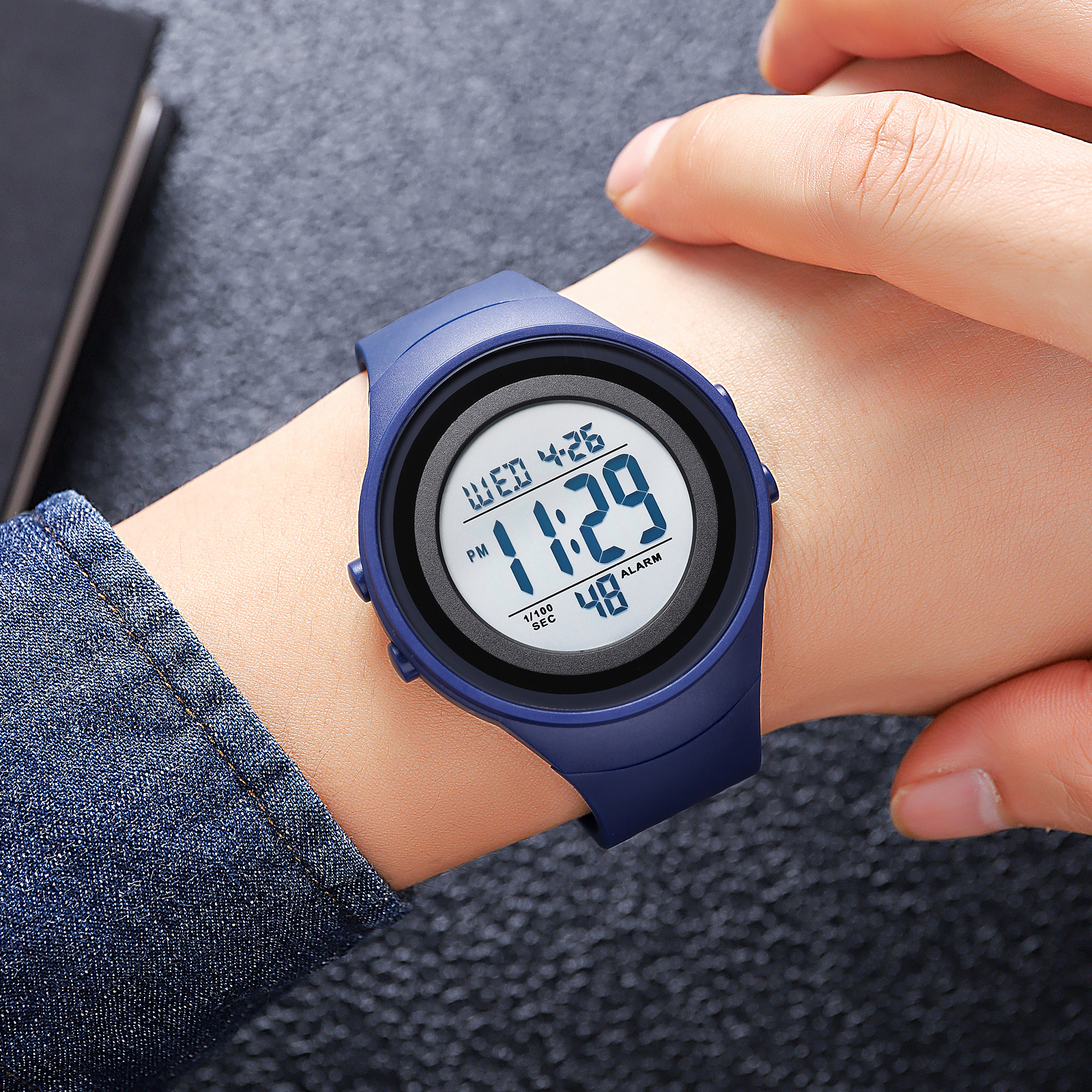 SKMEI 2093 DIGITAL SPORT WATCH