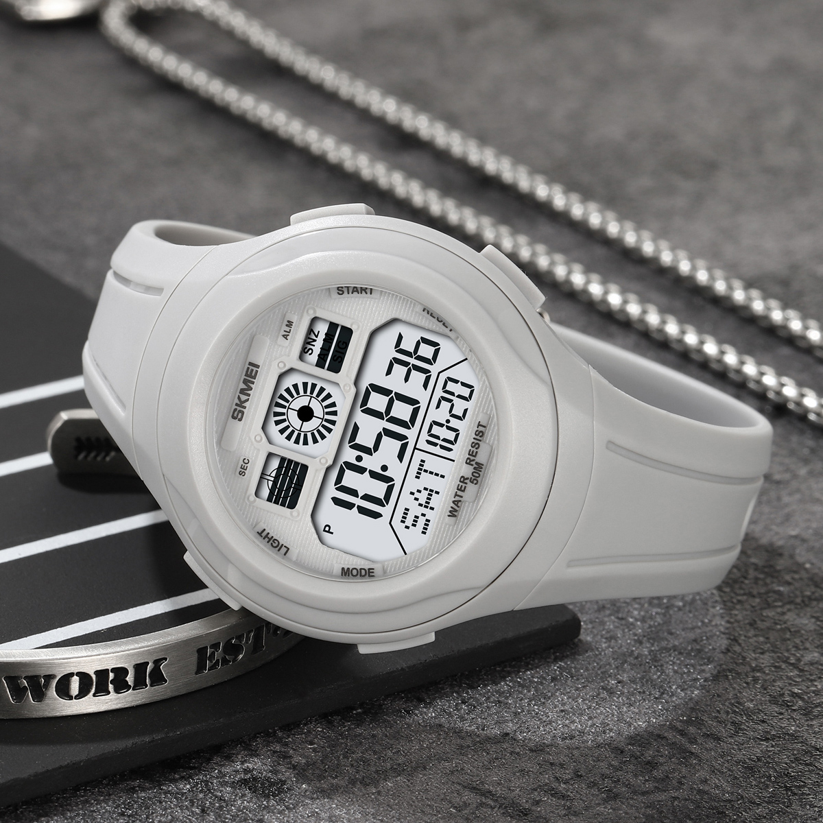 SKMEI 2104 Electronic watch