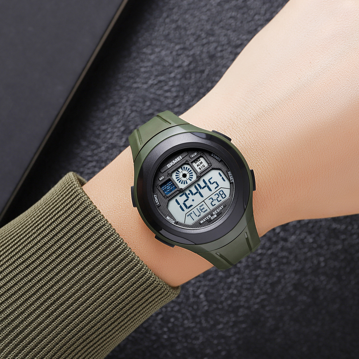 SKMEI 2104 Electronic watch