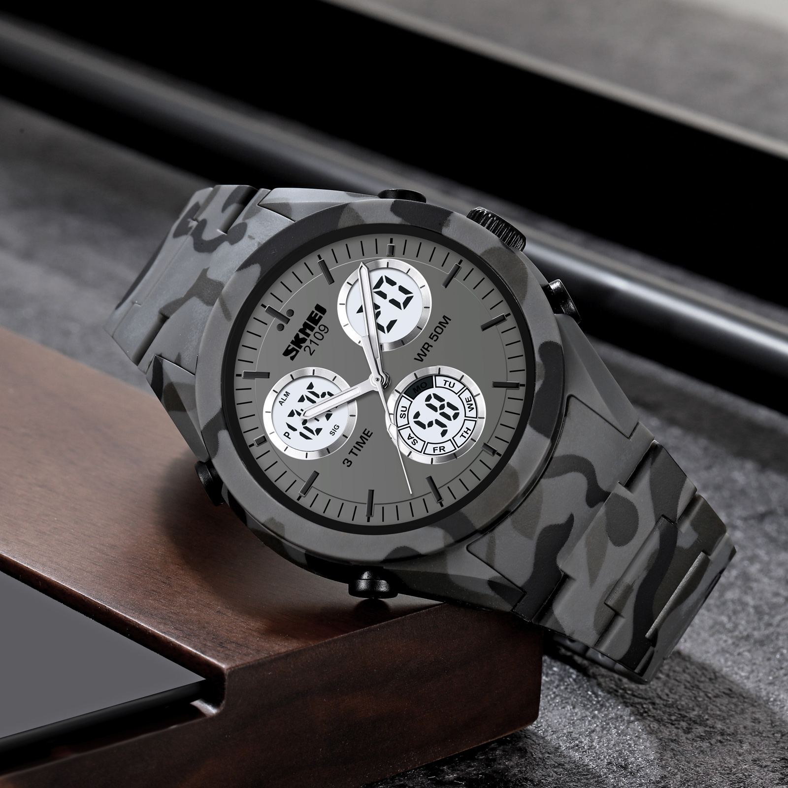 SKMEI 2109 Dual Time Watch