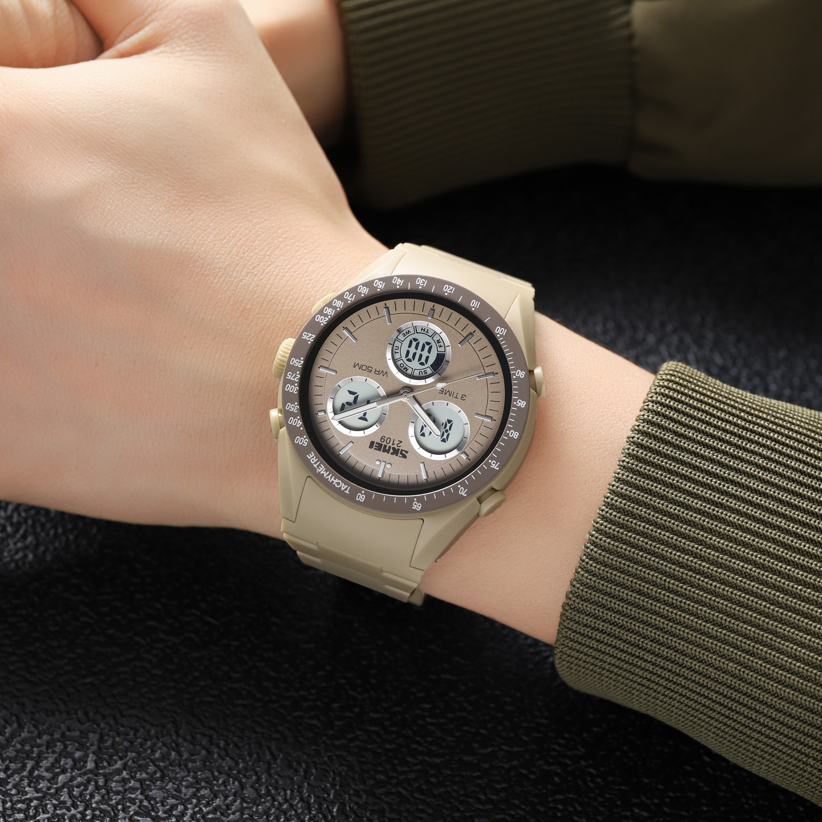 SKMEI 2109 Dual Time Watch