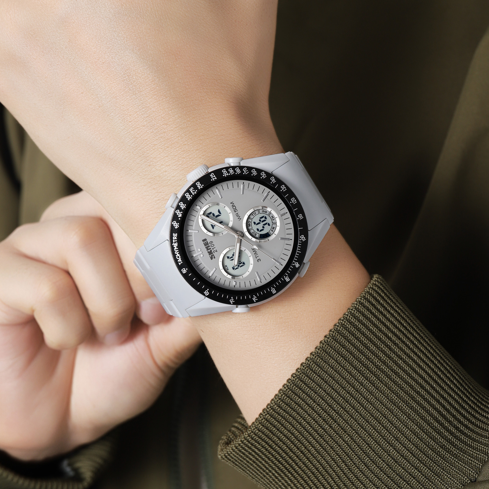 SKMEI 2109 Dual Time Watch