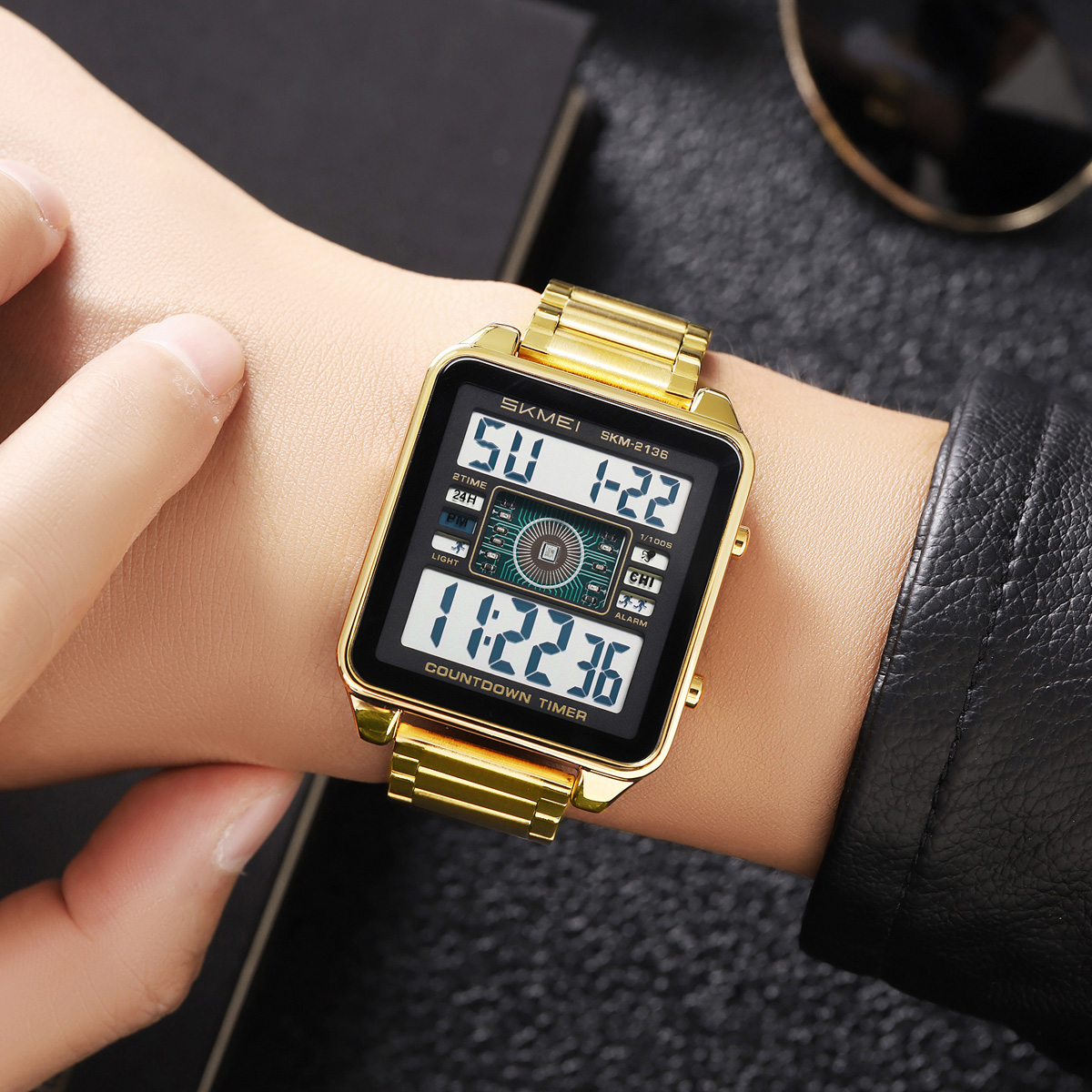 Skmei 2136 High Quality Gents Digital Watch Perfect Steel Strap