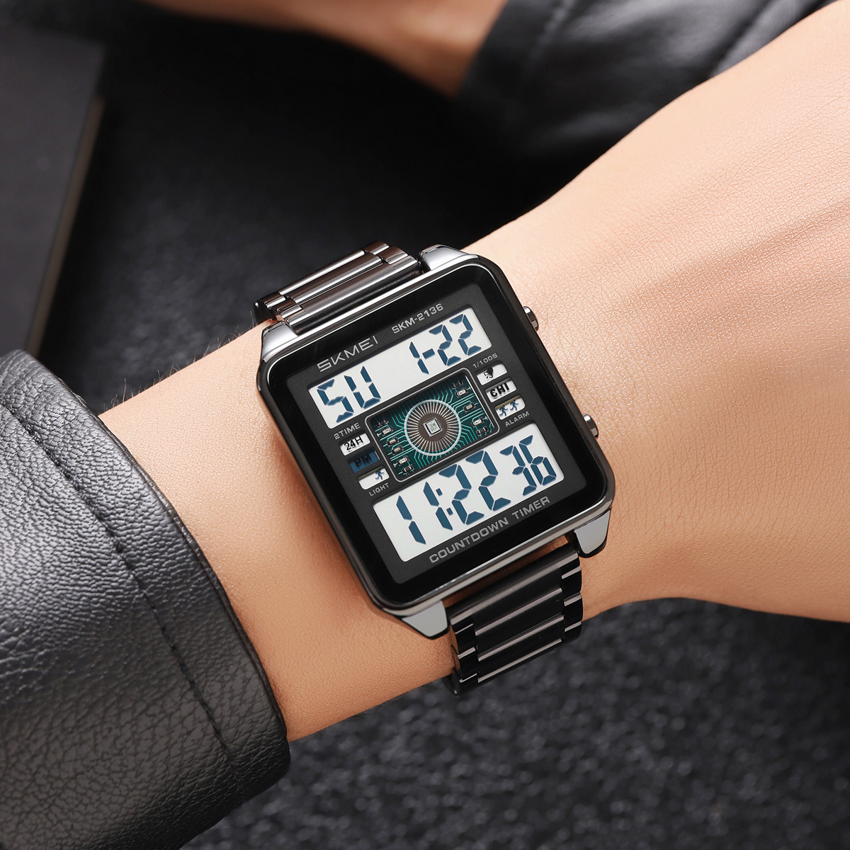 Skmei 2136 High Quality Gents Digital Watch Perfect Steel Strap