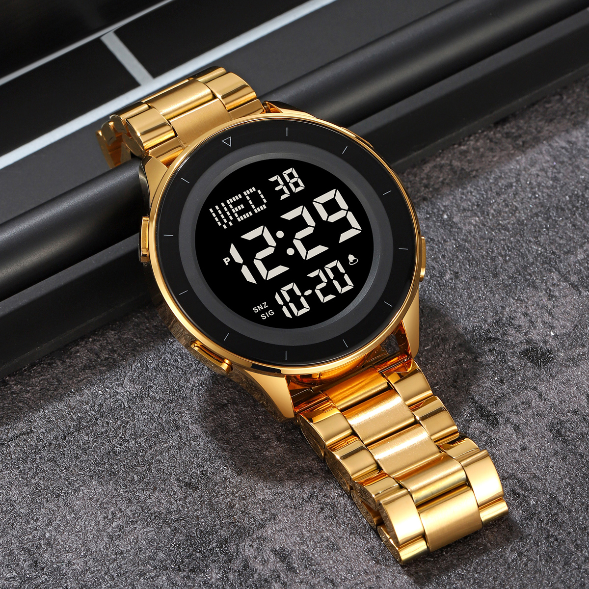 SKMEI 2167 STAINLESS STEEL BAND DIGITAL WATCH