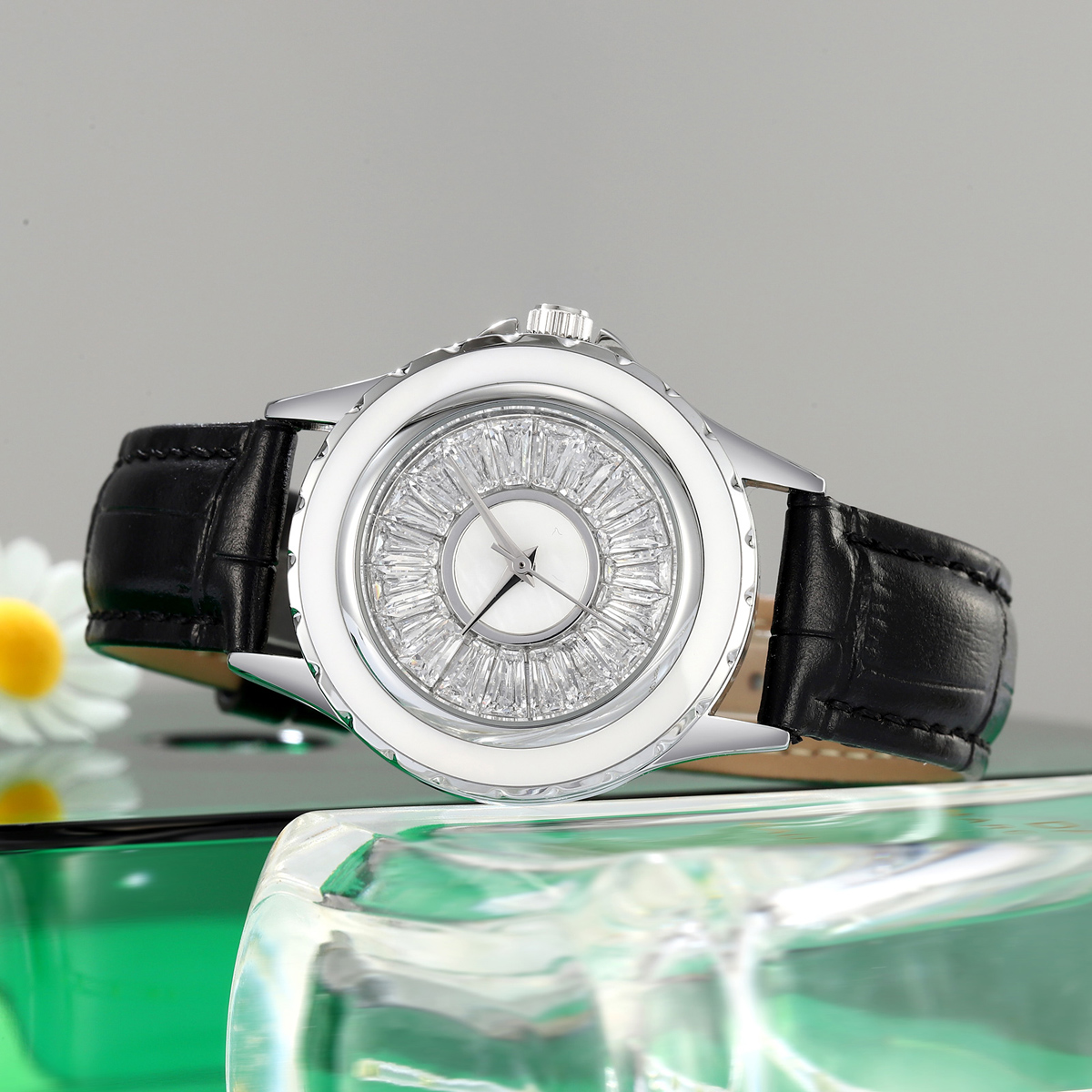 SKMEI 2172 Lady Fancy Leather Diamond Quartz Watches 