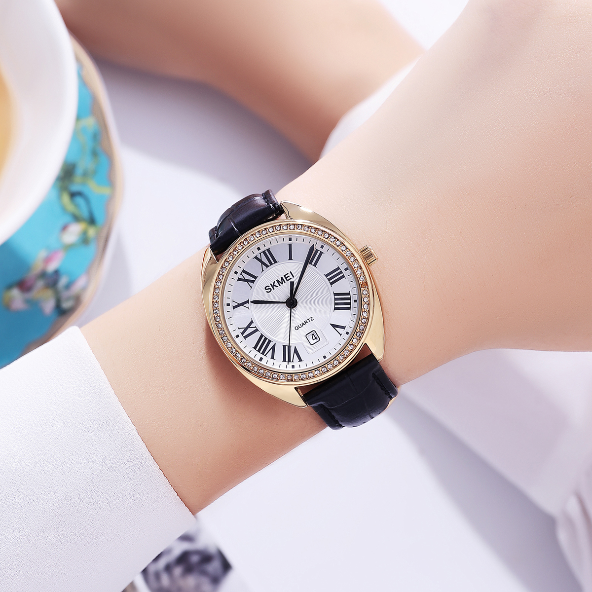 SKMEI 2183 LEATHER WOMEN WATCH