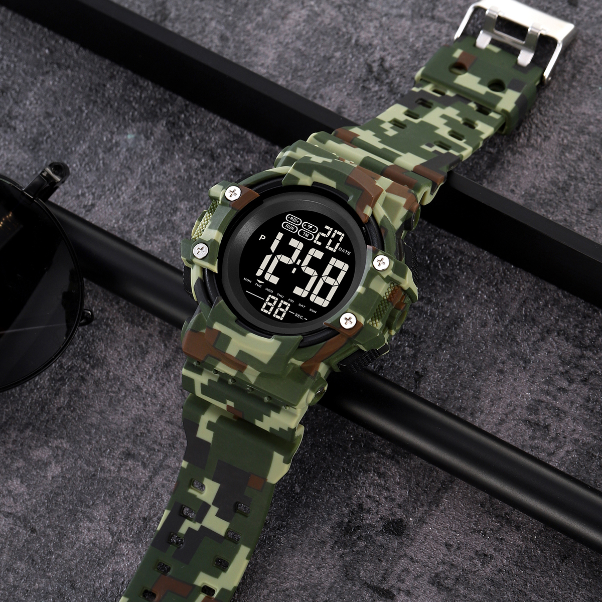 SKMEI 2195 DIGITAL Military watches