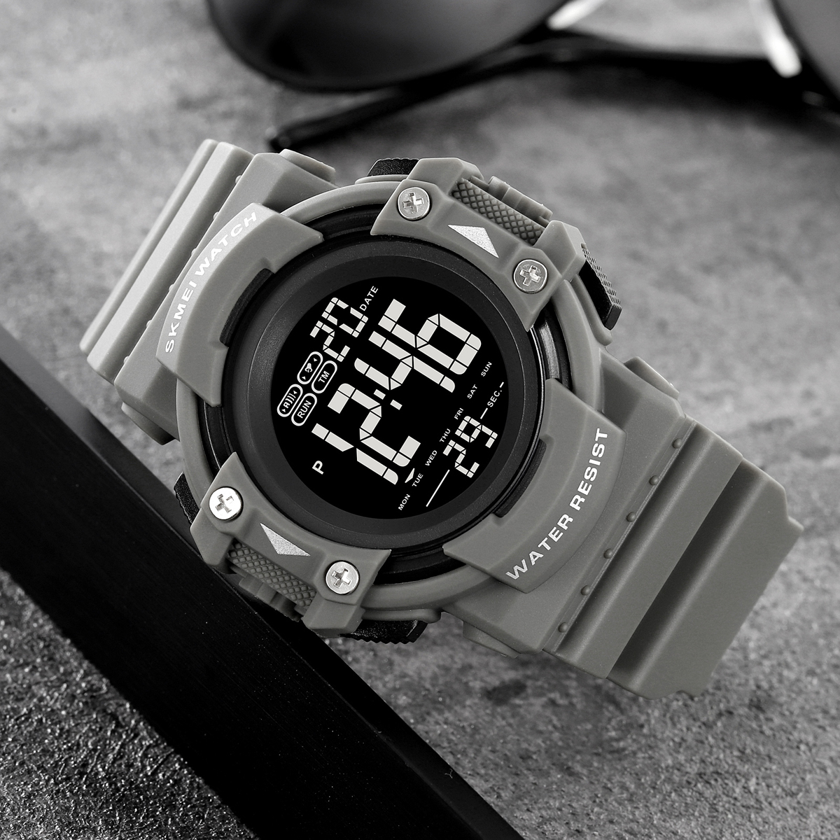 SKMEI 2195 DIGITAL Military watches
