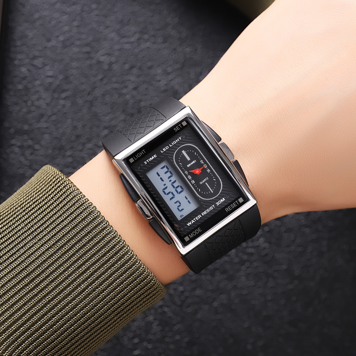 Skmei 2213 Outdoor Sports Square Men's Electronic Watch