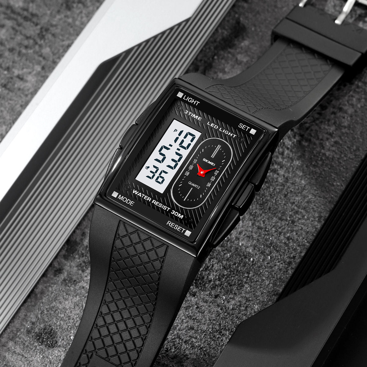 Skmei 2213 Outdoor Sports Square Men's Electronic Watch