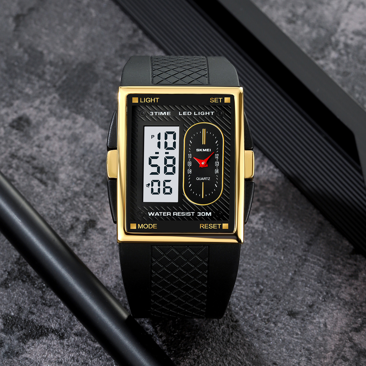 Skmei 2213 Outdoor Sports Square Men's Electronic Watch