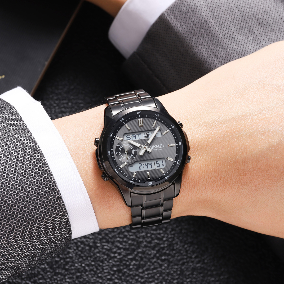 SKMEI 2284  Custom Electronic Luxury Alarm Wristwatches Digital