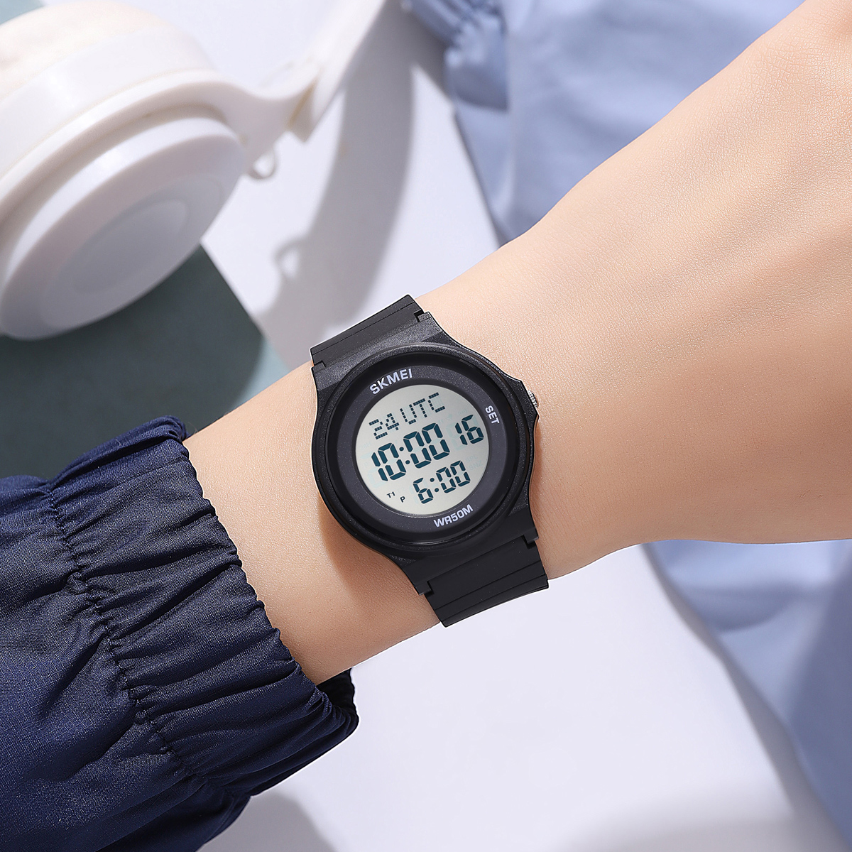 SKMEI 2303 Kids Simple Sport ABS Digital Watches