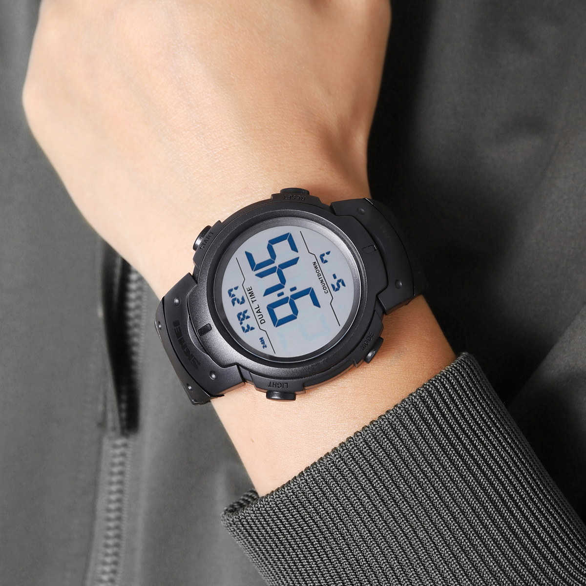 Skmei 2304 Fashion Custom Logo Man Digital Watch