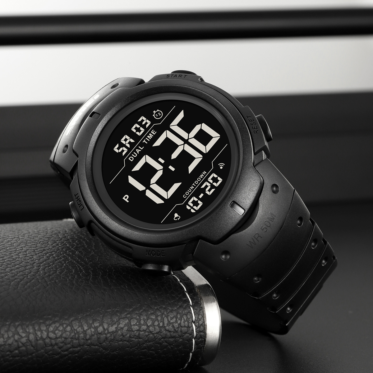 Skmei 2304 Fashion Custom Logo Man Digital Watch