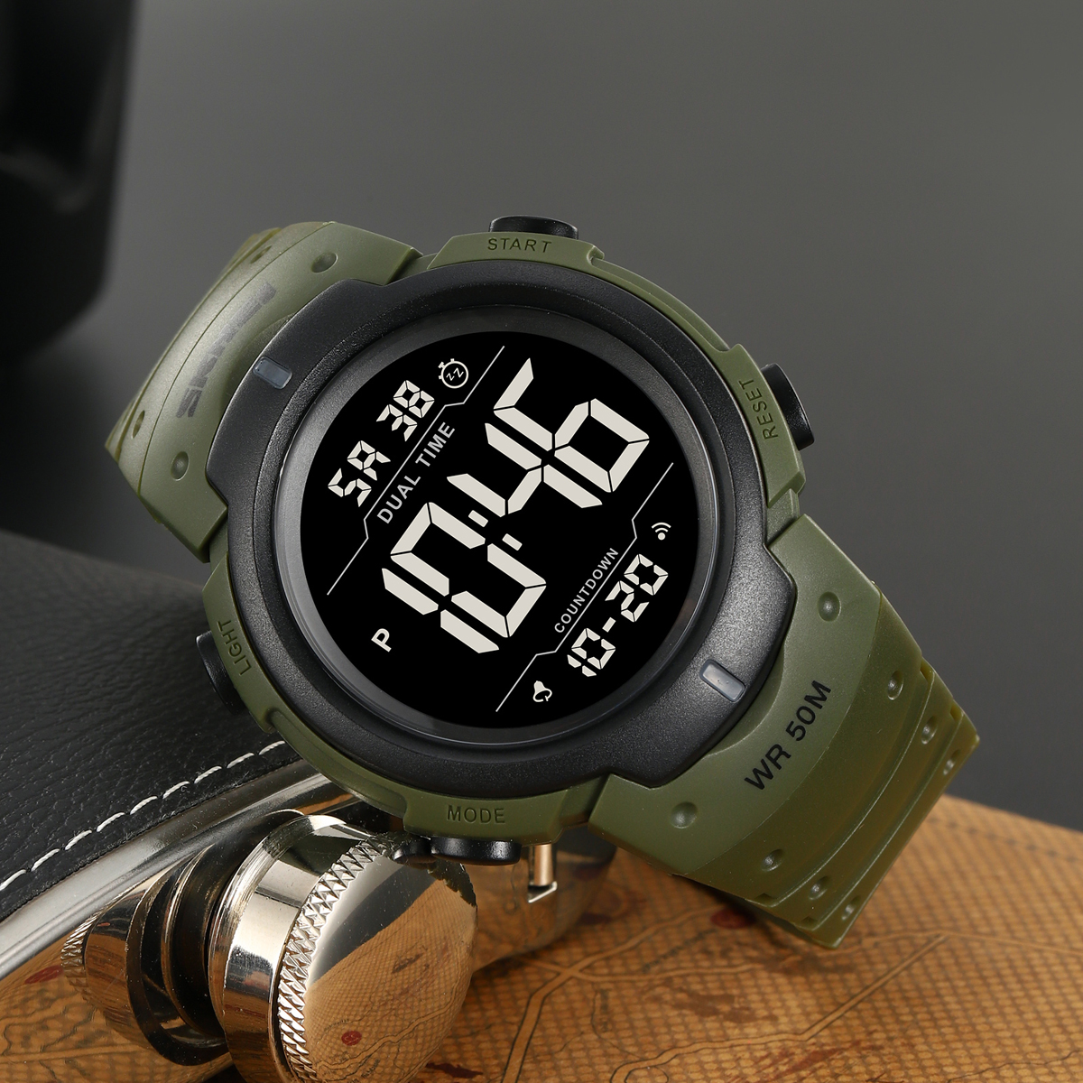 Skmei 2304 Fashion Custom Logo Man Digital Watch