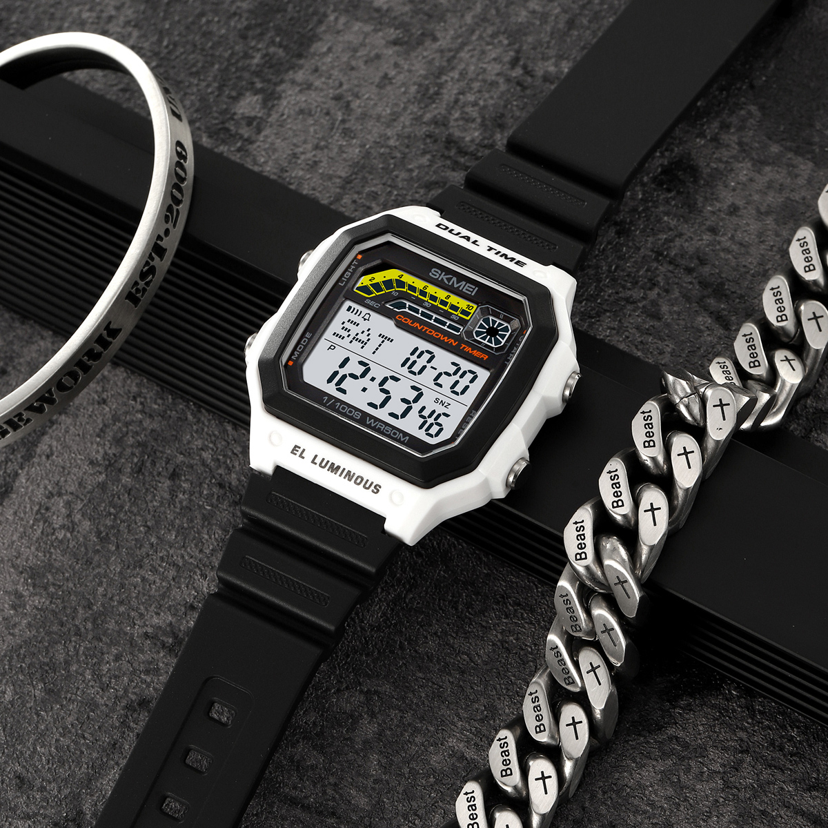 SKMEI 2307 Wholesale Custom logo Sport Man Watch Waterproof